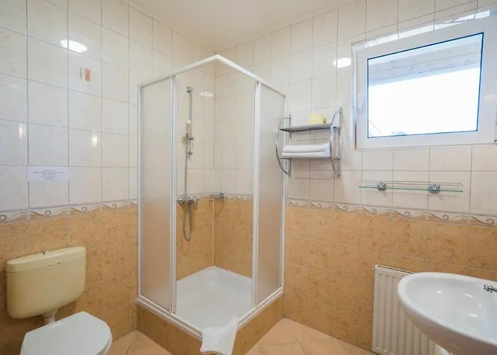 住宿加早餐酒店 Jade Panzio